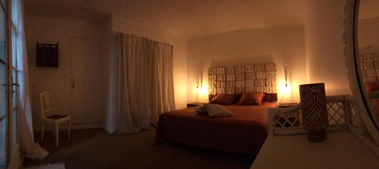 Suite Privee Tavel - Le Mas De L Acacia Buitenkant foto